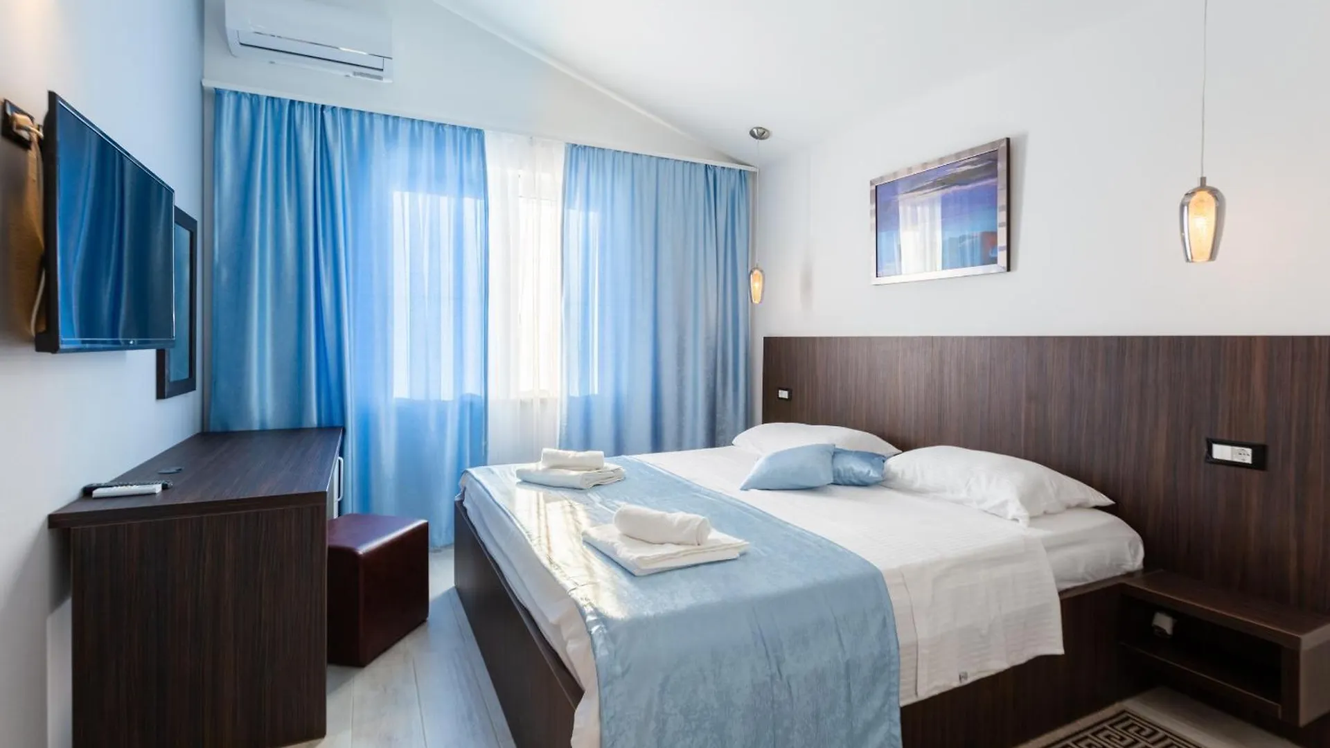 Villa Alba Bianca Near Pula For 6 People With Children Playground And Wellness Sisan 0*,  Croatia
