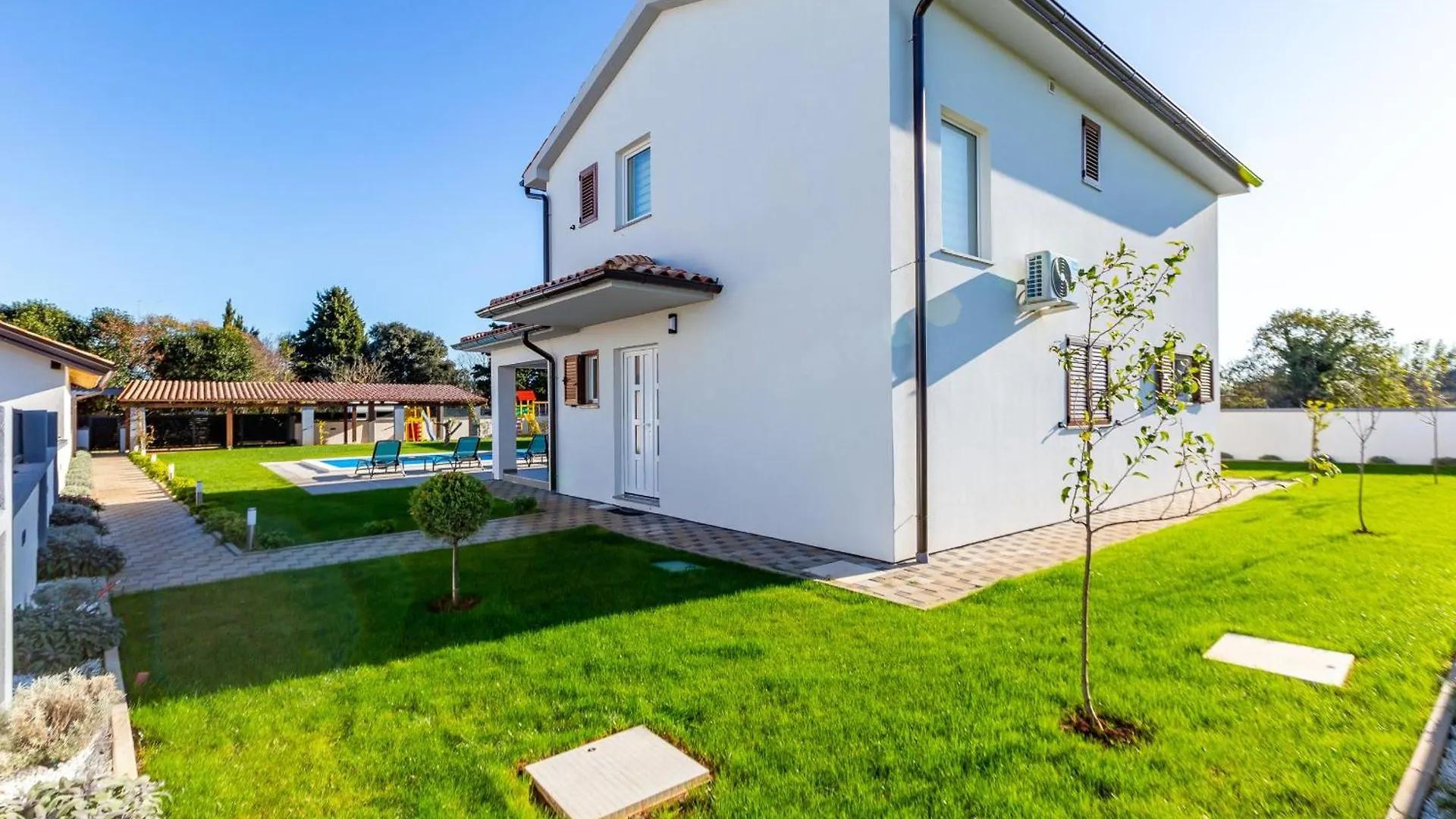 Villa Alba Bianca Near Pula For 6 People With Children Playground And Wellness Sisan
