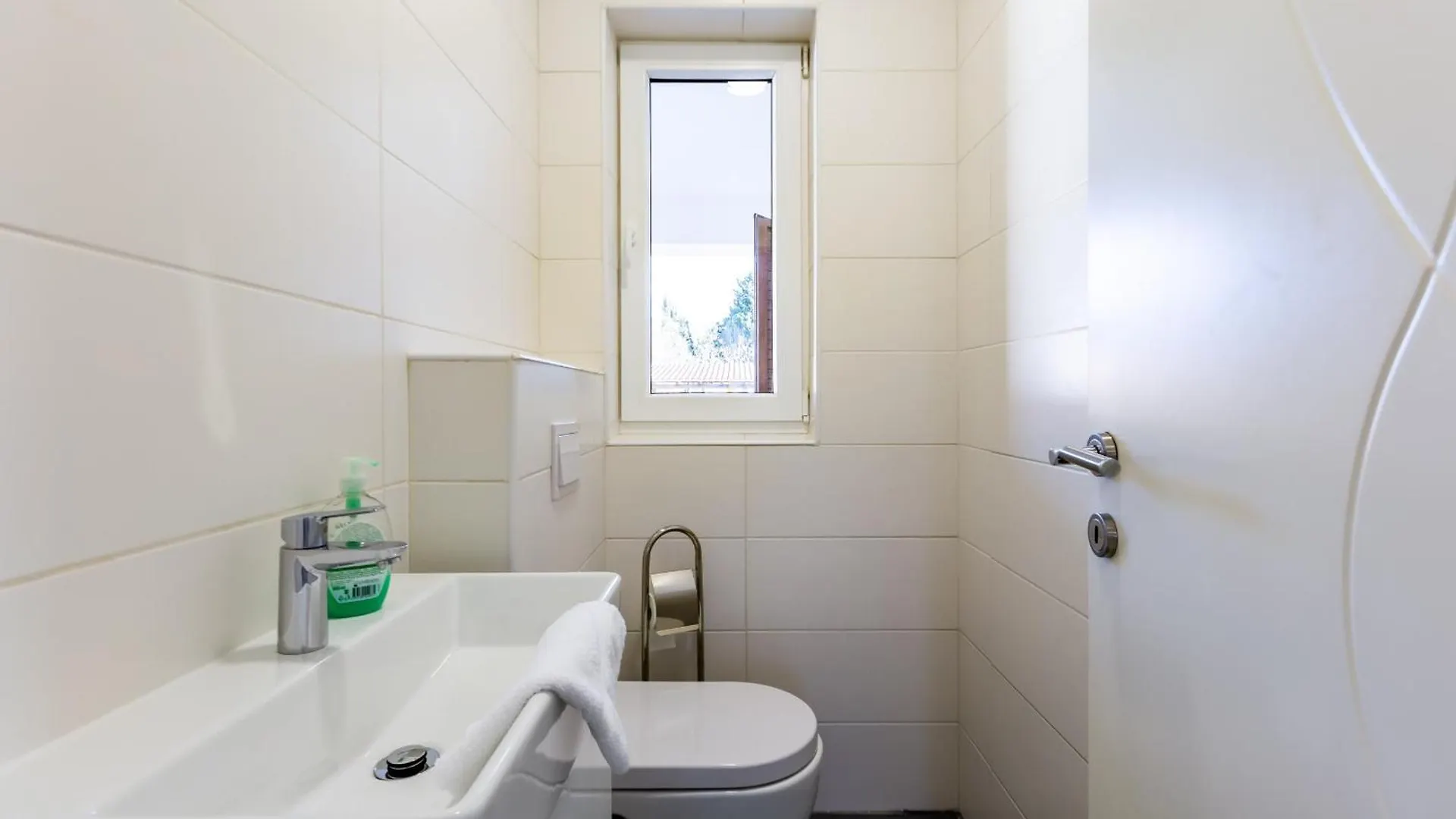 Villa Alba Bianca Near Pula For 6 People With Children Playground And Wellness Sisan 0*,